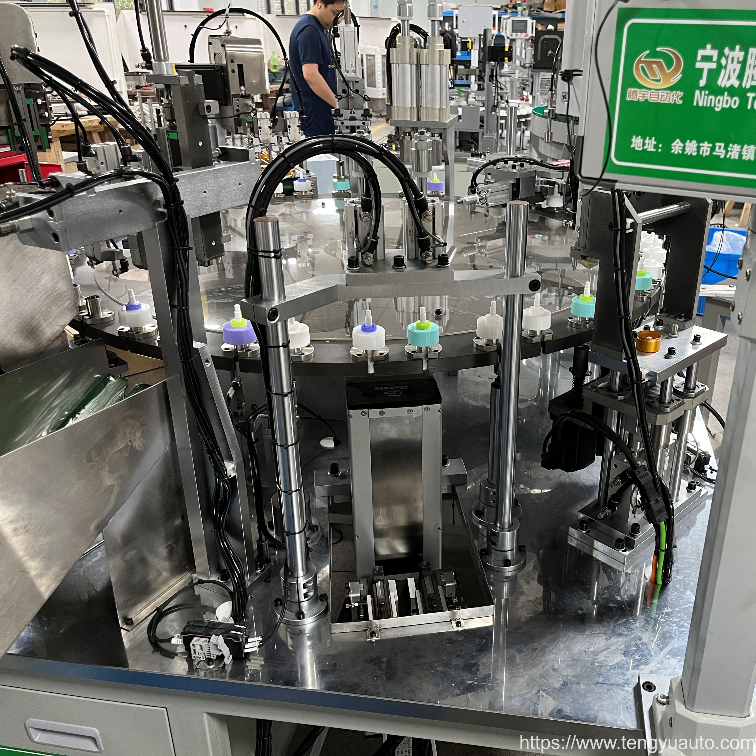 screw lotion pump automatic assembly Equipments